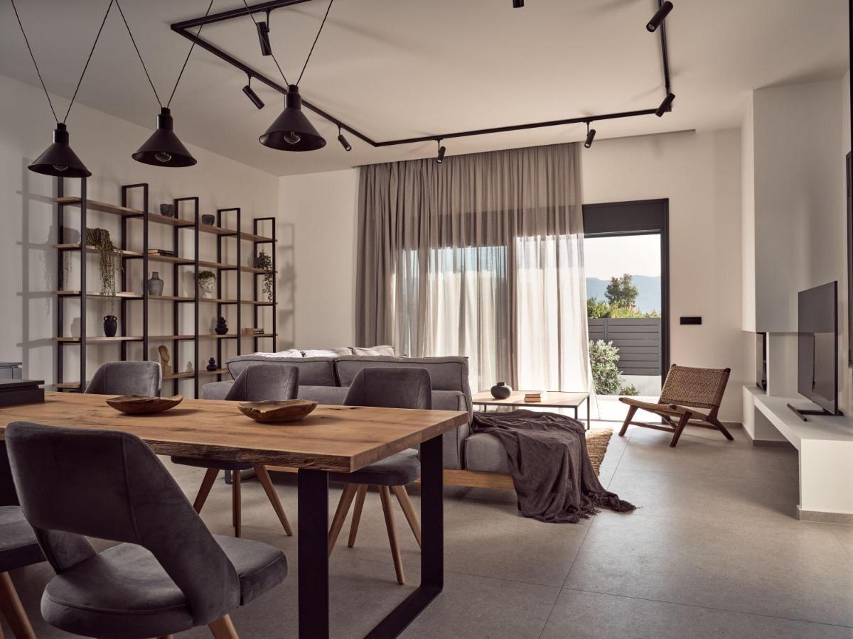 Noema Villa - Stylish Villa With Scenic Serenity, By Zantewize Sarakinadhon Экстерьер фото
