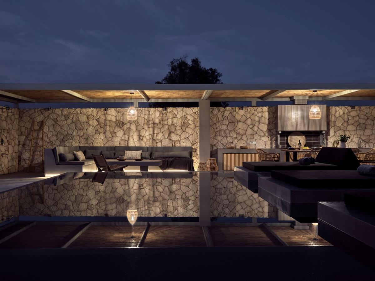 Noema Villa - Stylish Villa With Scenic Serenity, By Zantewize Sarakinadhon Экстерьер фото